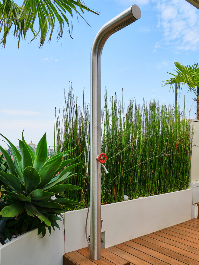 studio lai valenti - terrazzo spa - doccia per esterno